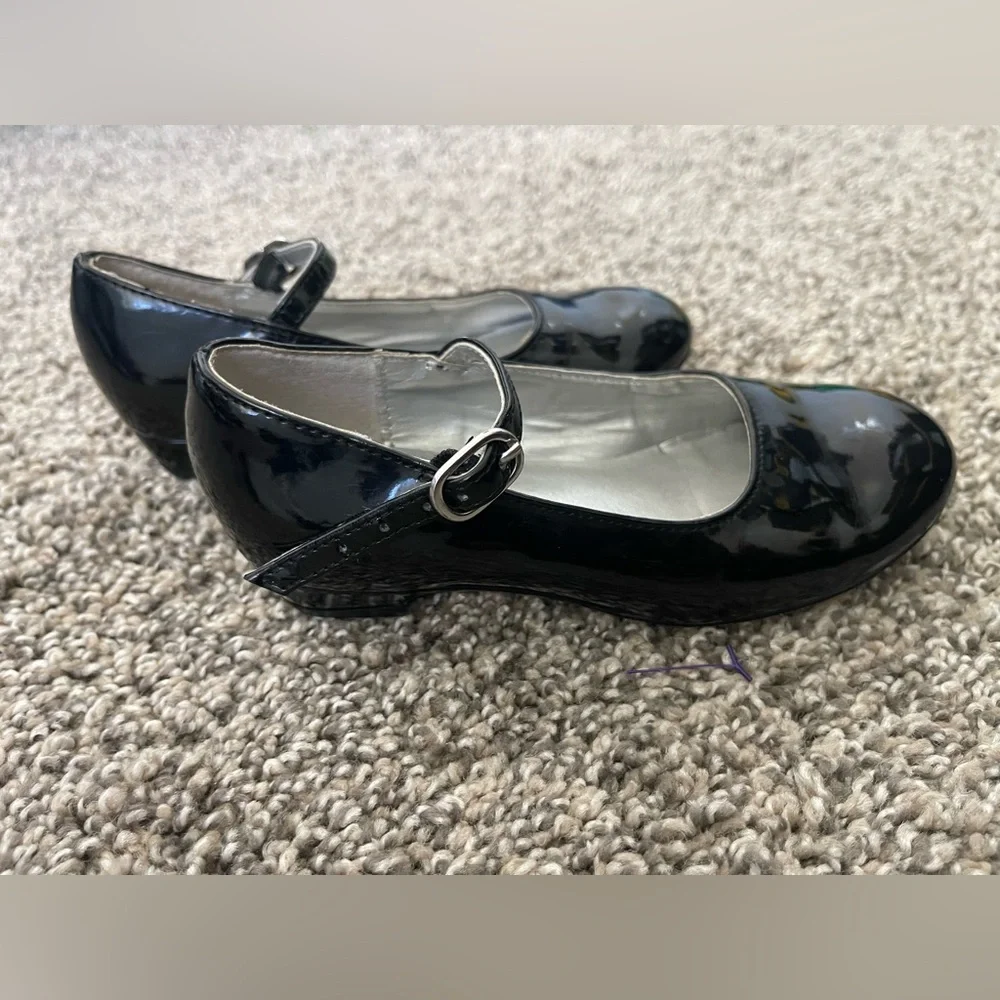 Toddler Girl’s Nina Seeley Black Patent Mary Jane Shoes Size 8.5